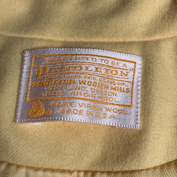 Pendleton 100% virgin wool yellow blazer - Picture 2 of 4